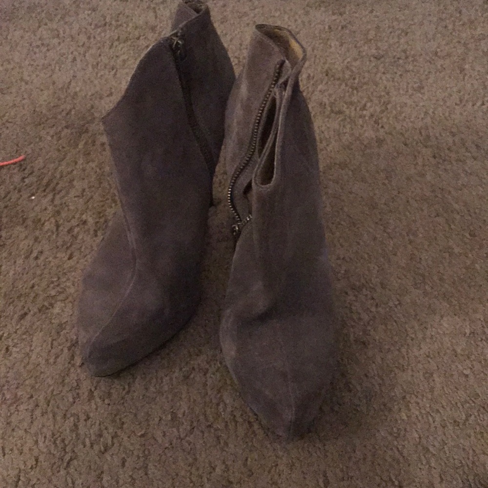 Ankle boots